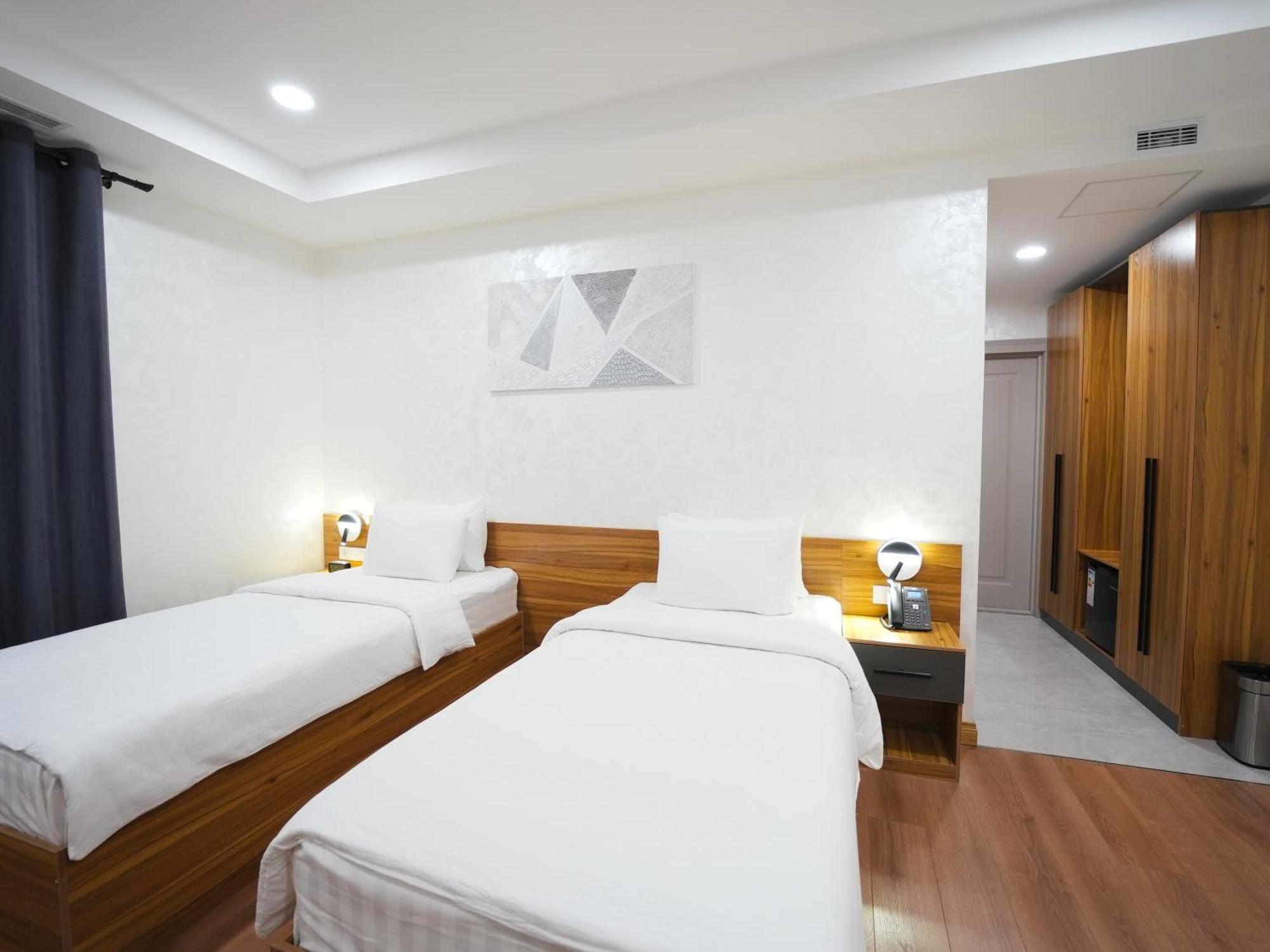 Avant Express Hotel Pool&Spa Taschkent Exterior foto